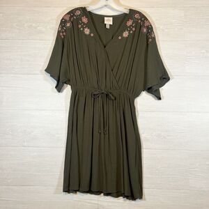 Knox Rose Cover-up Dress Green with Floral Embroidered Bohemian Size Small